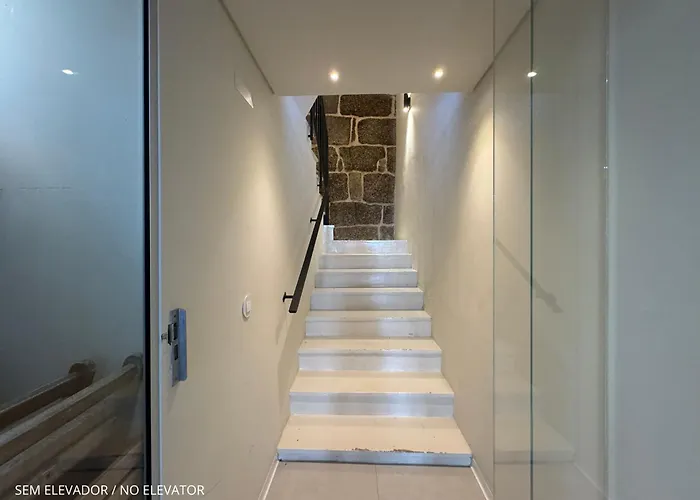 Abrigo Muralha By Se 公寓 布拉加